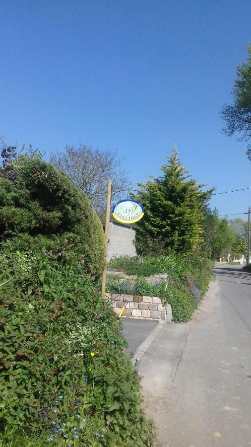 Chez Catherine - Chaumiere Normande Theuville-aux-Maillots Exterior photo